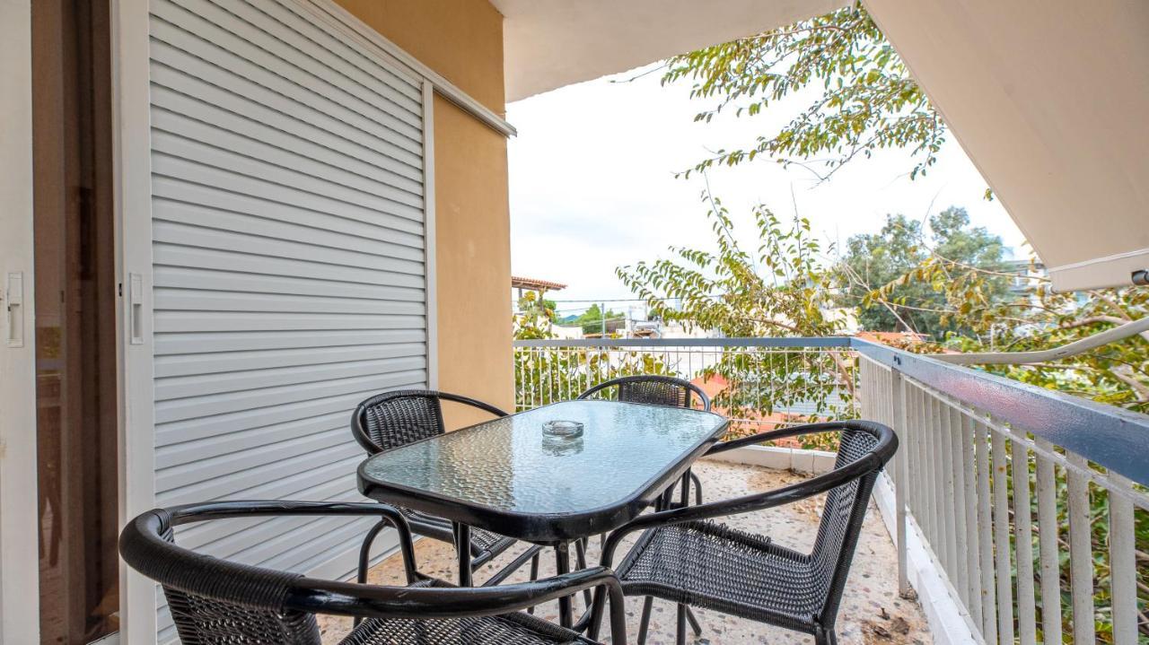 Aelia Apartment Artemida  Exterior photo